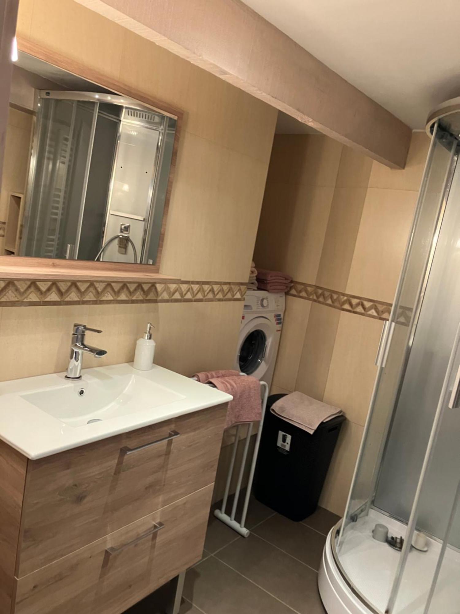 Ferienwohnung Pieds Dans L'Eau A Collioure Exterior foto